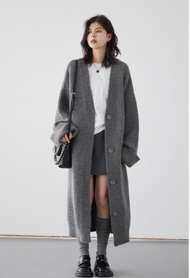 Autumn and winter loose coat knitted sweater for women