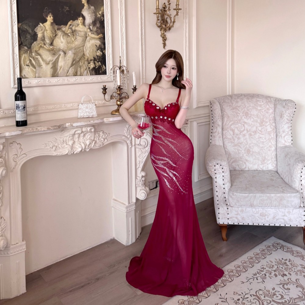 Split V-neck slim night show temperament sling sexy dress