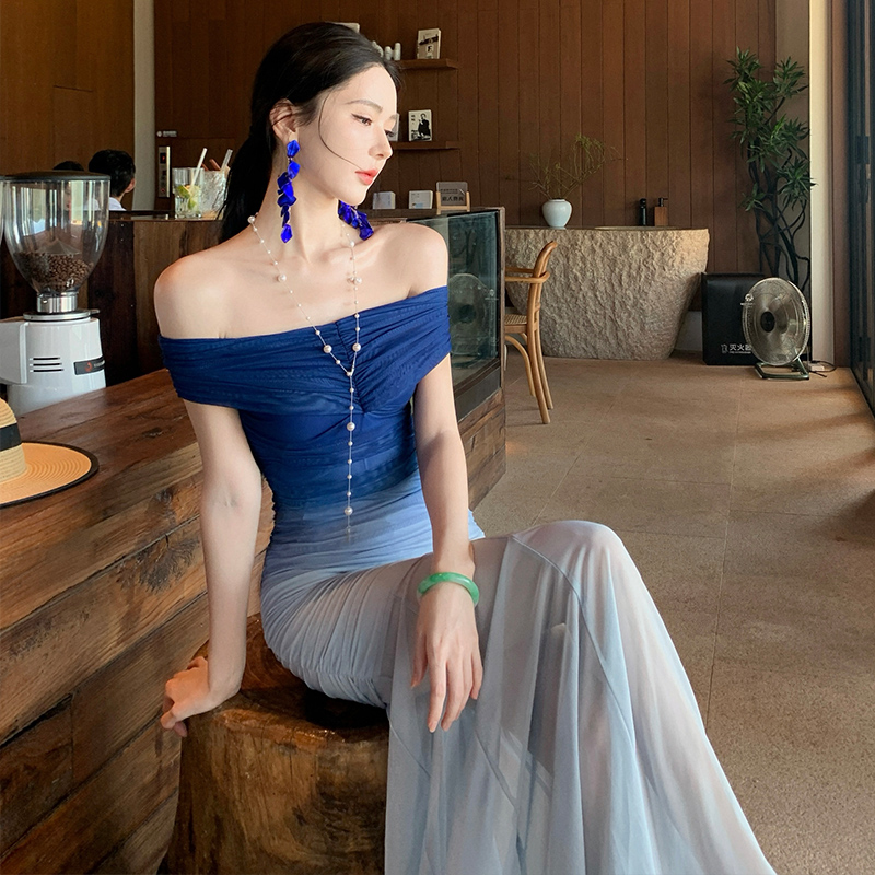 Flat shoulder blue long dress gradient dress for women