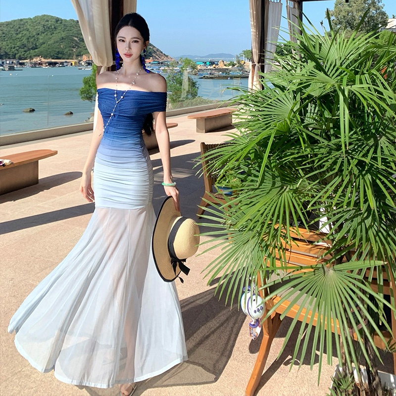 Flat shoulder blue long dress gradient dress for women