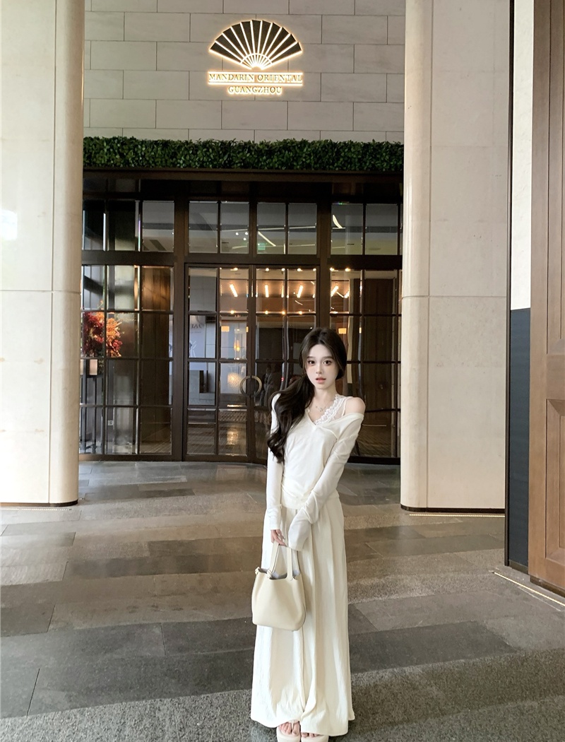 Long sleeve velvet tops lace T-shirt for women