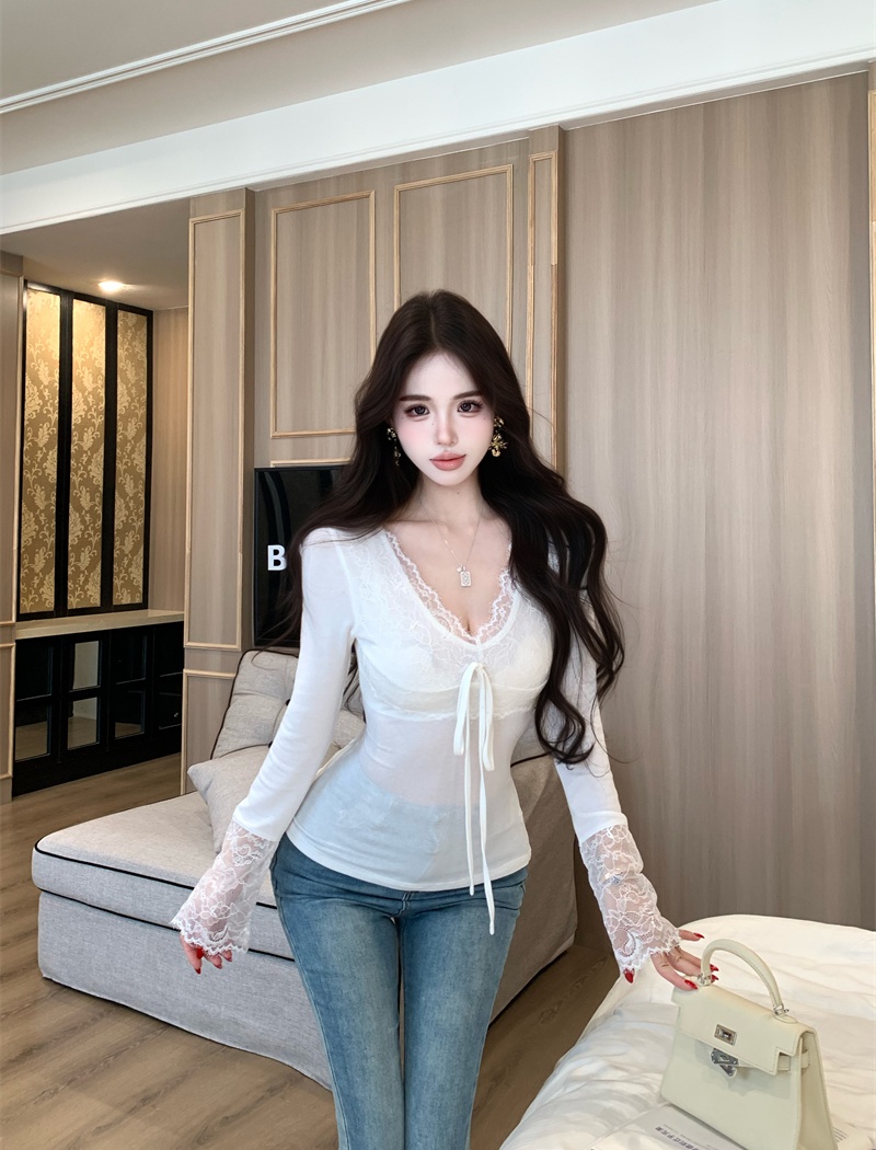 V-neck enticement bottoming shirt lace tops for women
