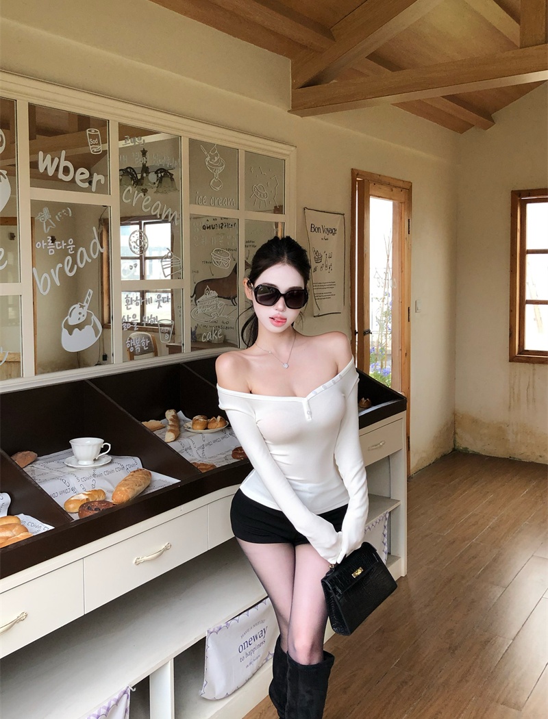 Slim T-shirt bottoming shirt for women