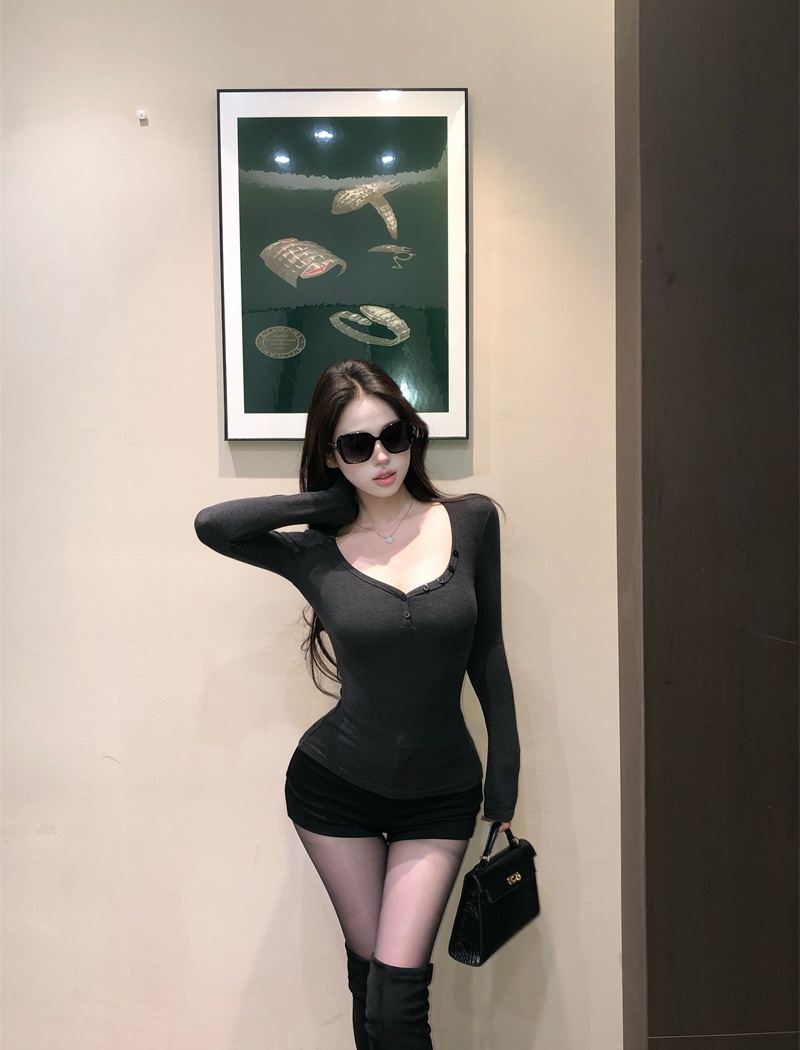 Slim T-shirt bottoming shirt for women