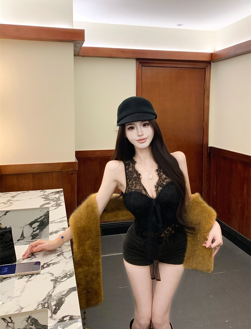 Lace enticement France style vest sling slim tender tops