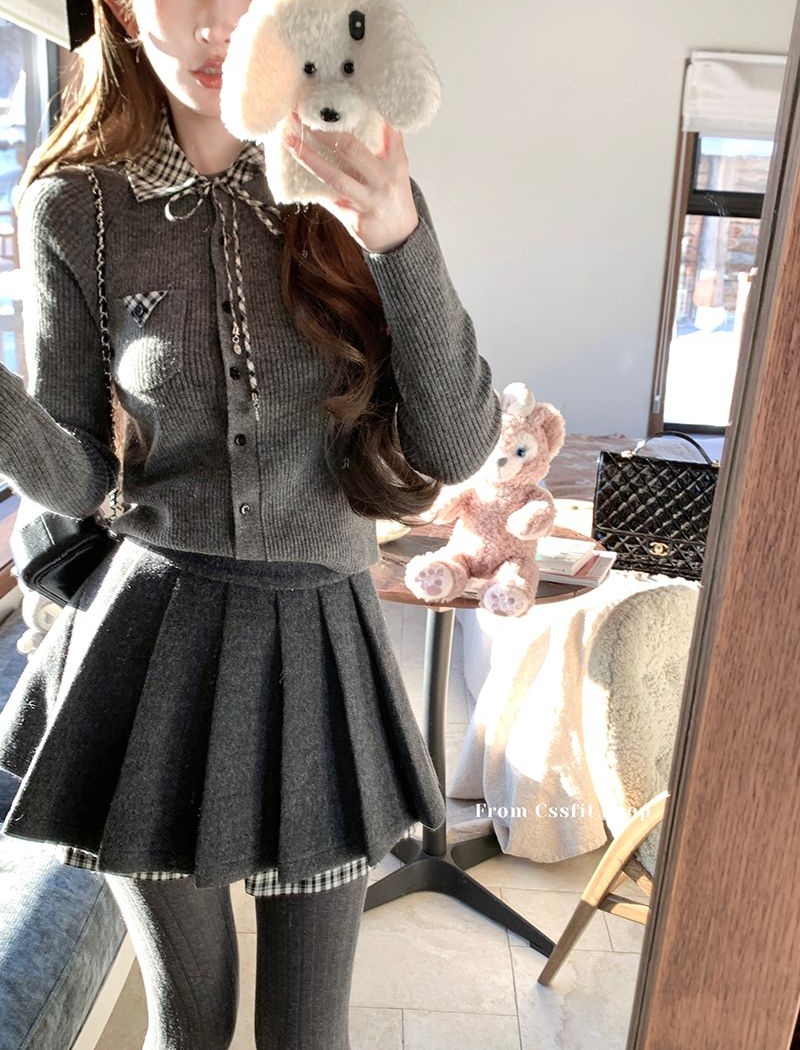 Splice plaid cardigan pleated skirt a set for women