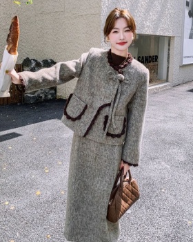 Chanelstyle woolen coat skirt 2pcs set for women