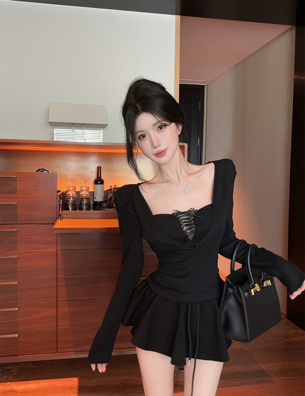 Slim long sleeve Pseudo-two enticement bandage tops
