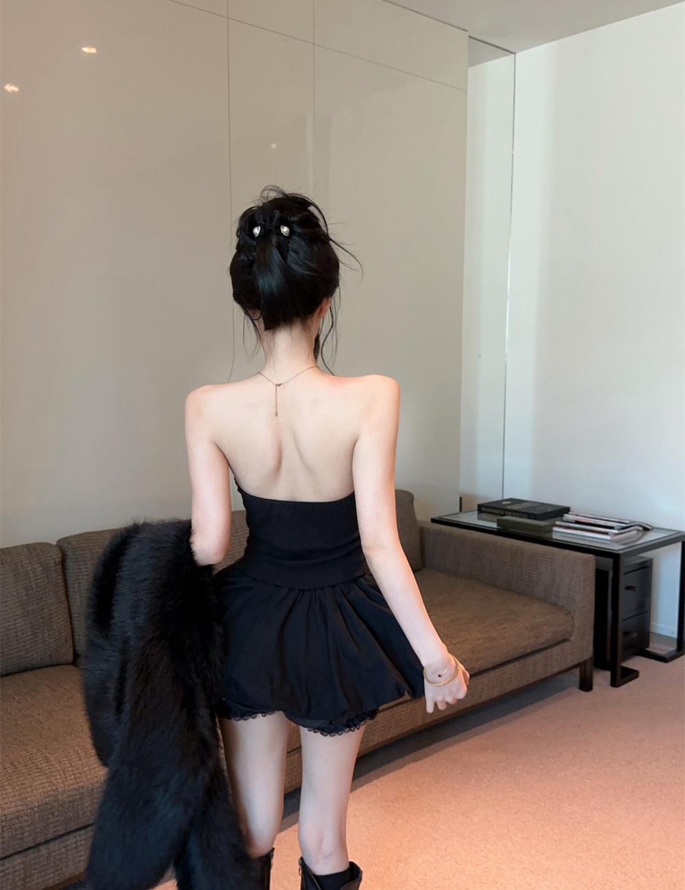 Bandage tops show young short skirt 2pcs set for women