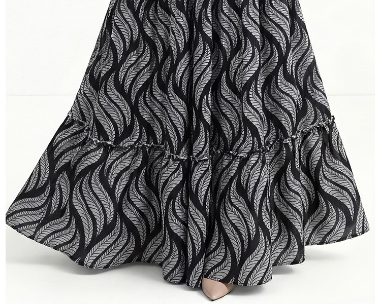 Pleated loose waist lotus sleeve dress