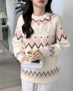 Autumn and winter mixed colors sweater for women