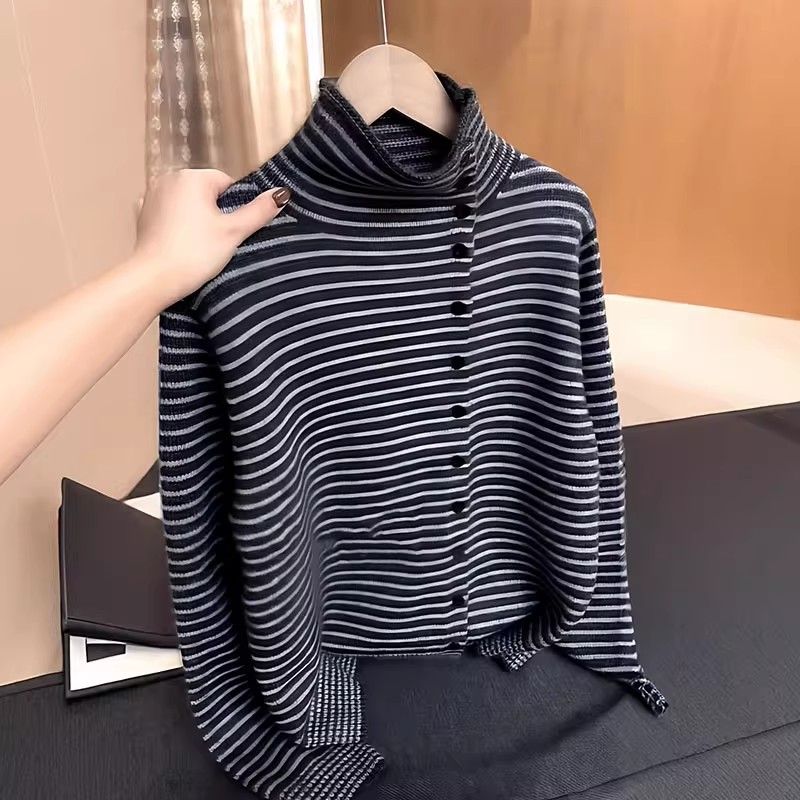 Half high collar sweater inside the ride tops for women