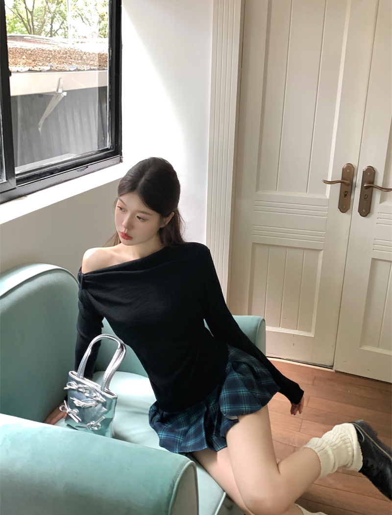 Bottoming autumn long sleeve sexy oblique collar sweater