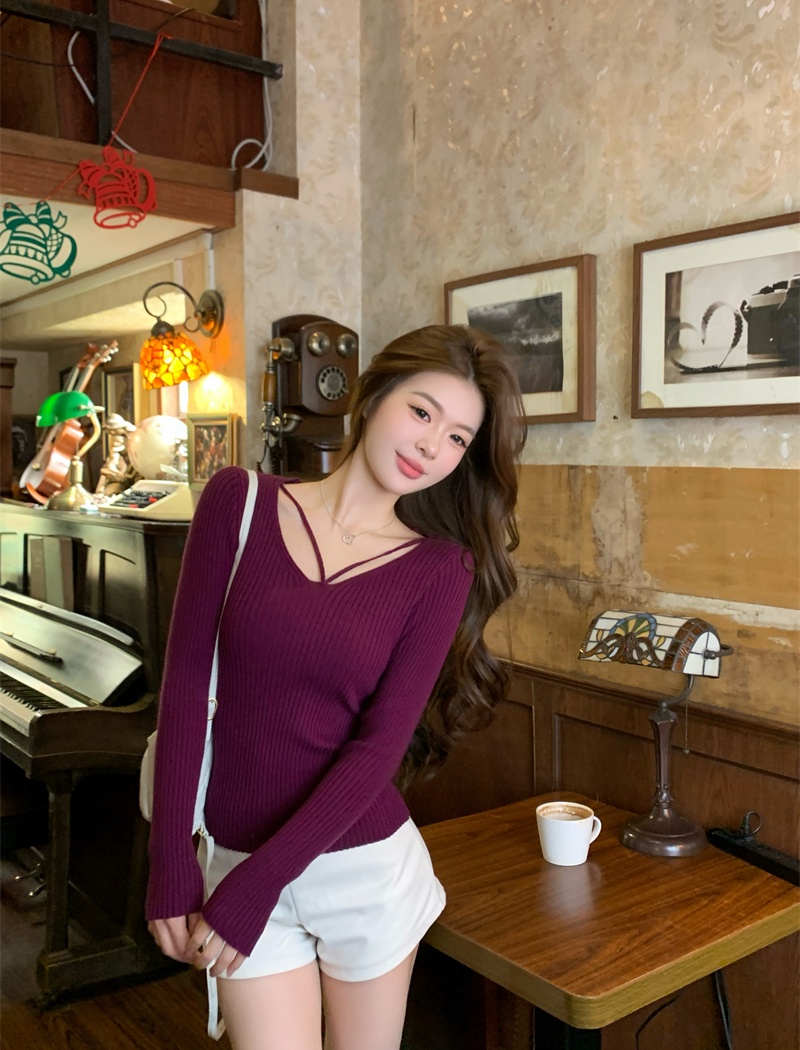 Slim inside the ride T-shirt enticement tops for women