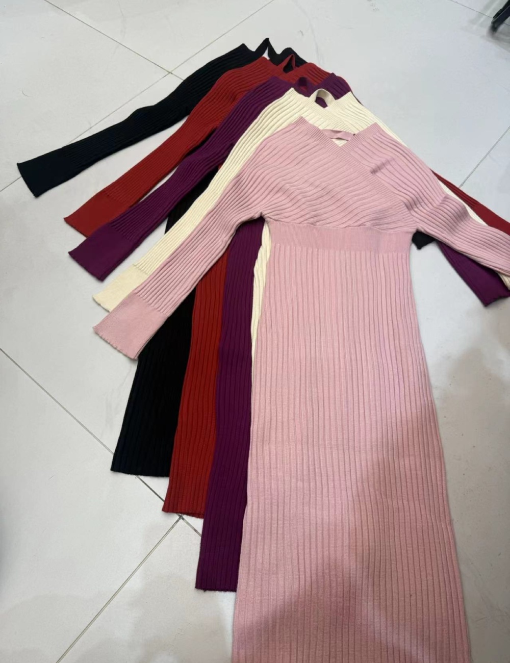 V-neck pink dress knitted autumn and winter long dress