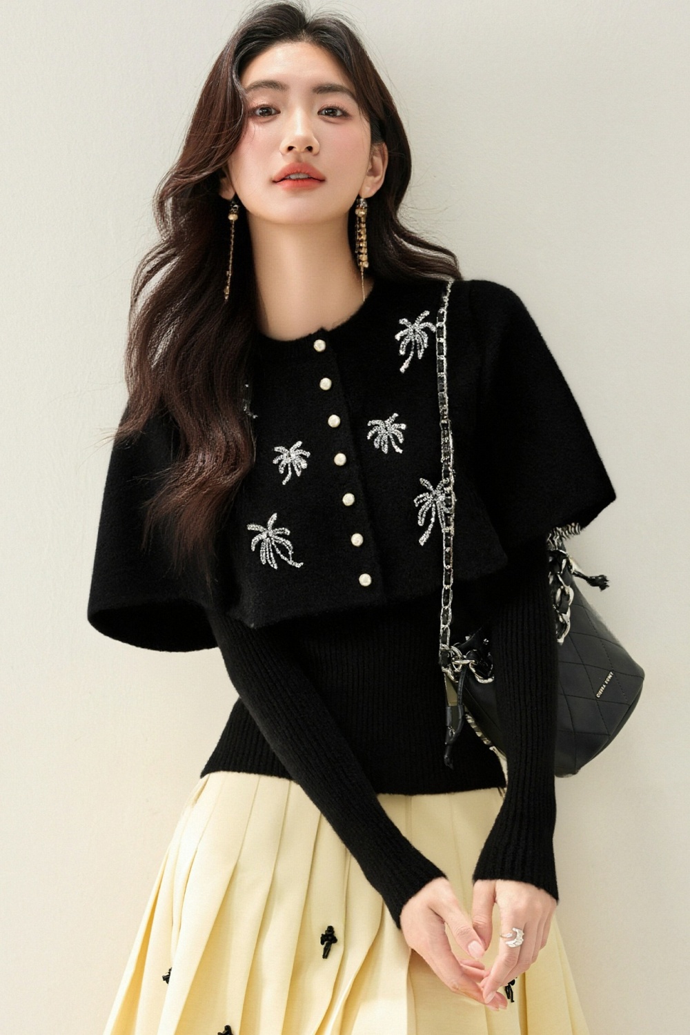 Autumn and winter sweater sequins cloak 2pcs set