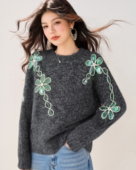 Knitted flowers tops round neck sweater for women