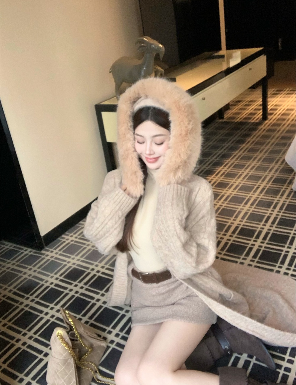 Exceed knee fur collar sweater hooded coat