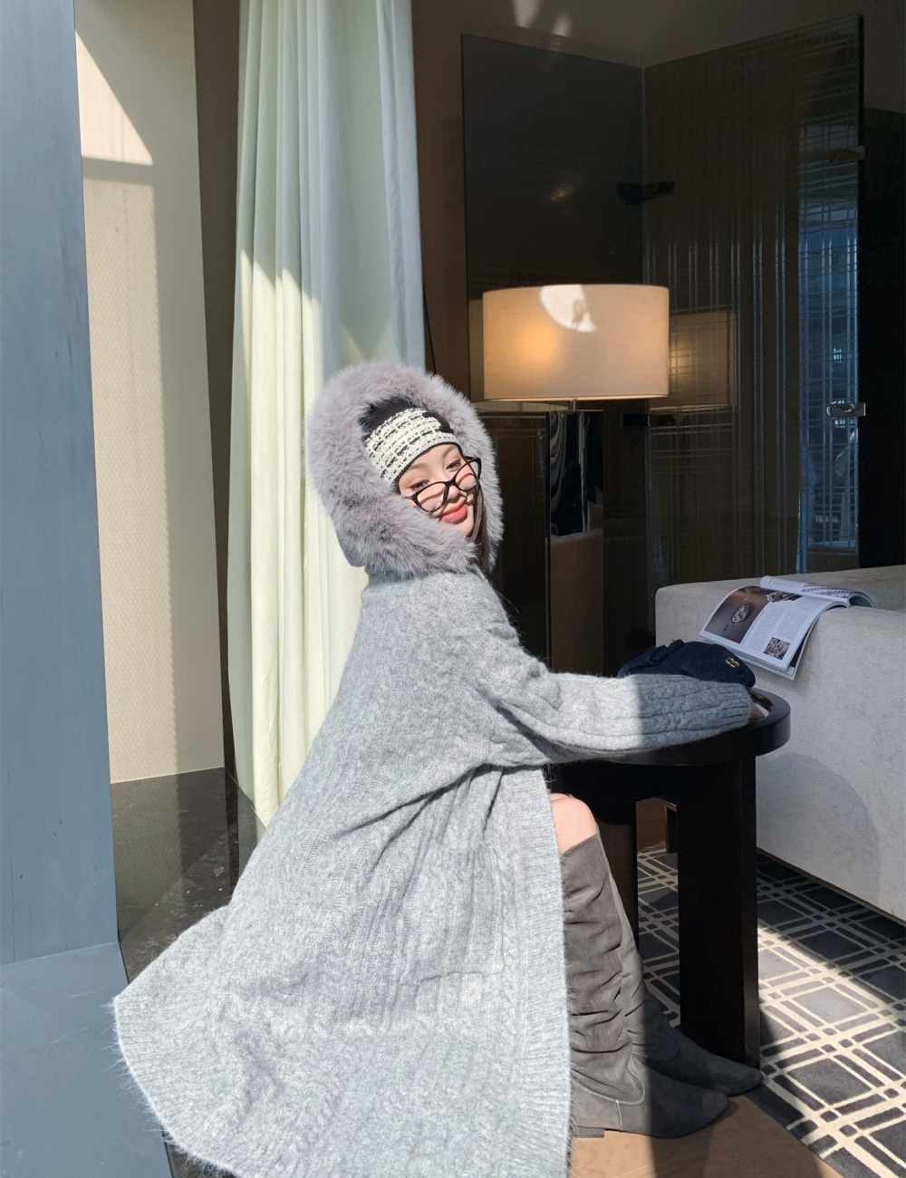 Exceed knee fur collar sweater hooded coat