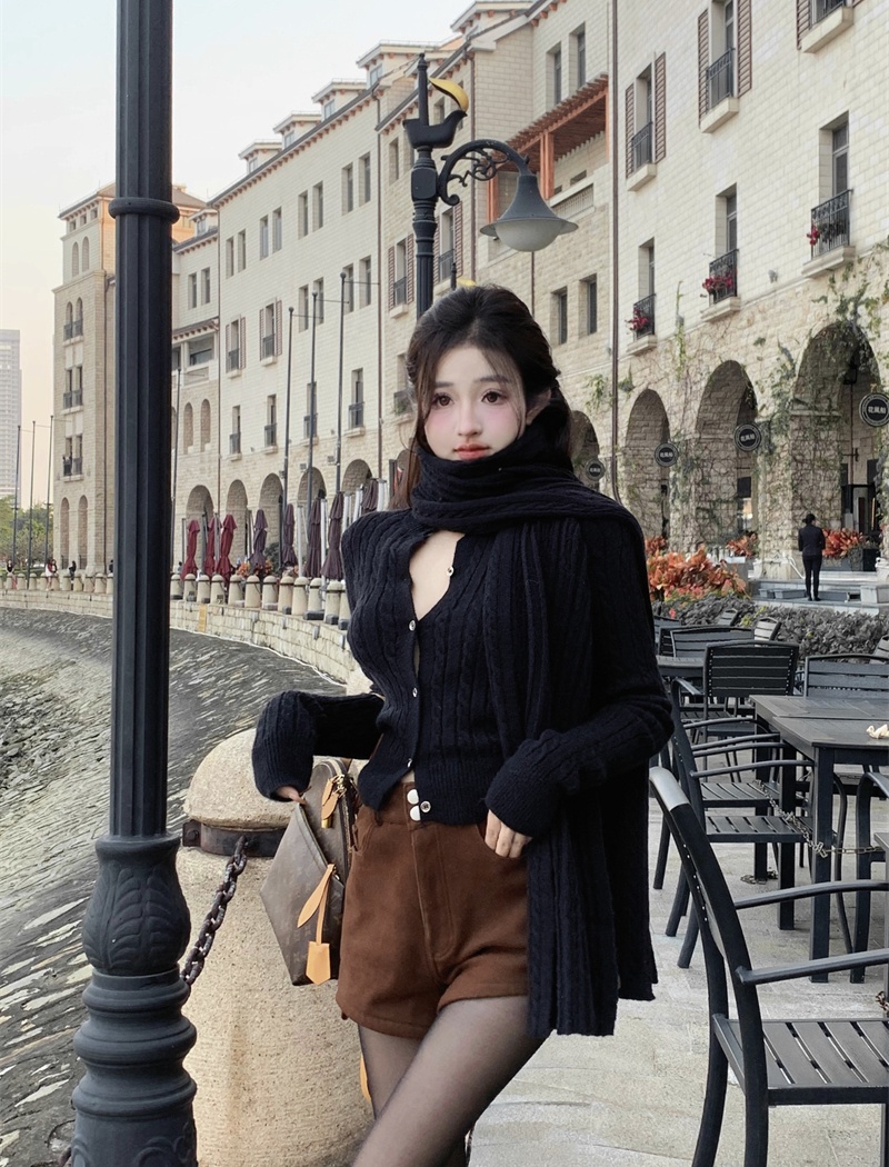 Twist cardigan autumn and winter sweater for women
