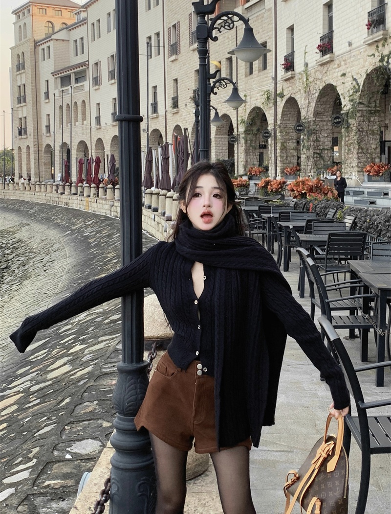 Twist cardigan autumn and winter sweater for women
