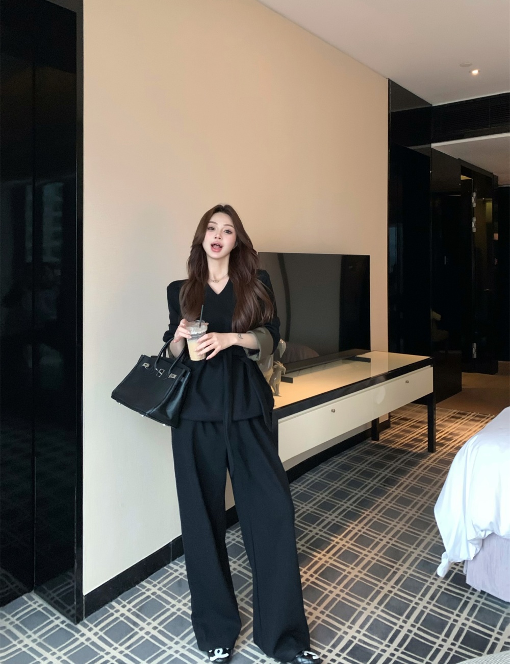 Streamer cuff tops plus velvet loose wide leg pants 3pcs set