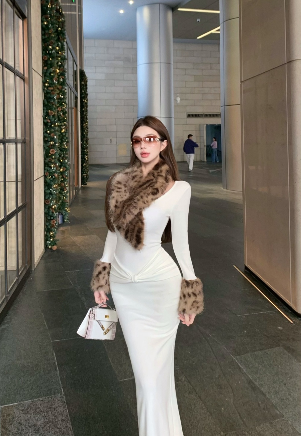 Retro fur collar dress leopard package hip long dress
