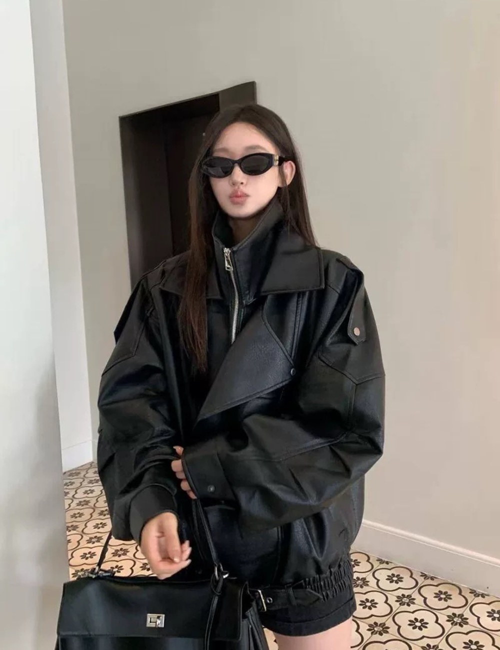 Plus velvet leather coat retro coat for women