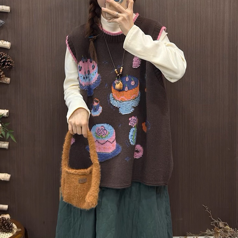 Loose outside the ride waistcoat embroidery mixed colors vest
