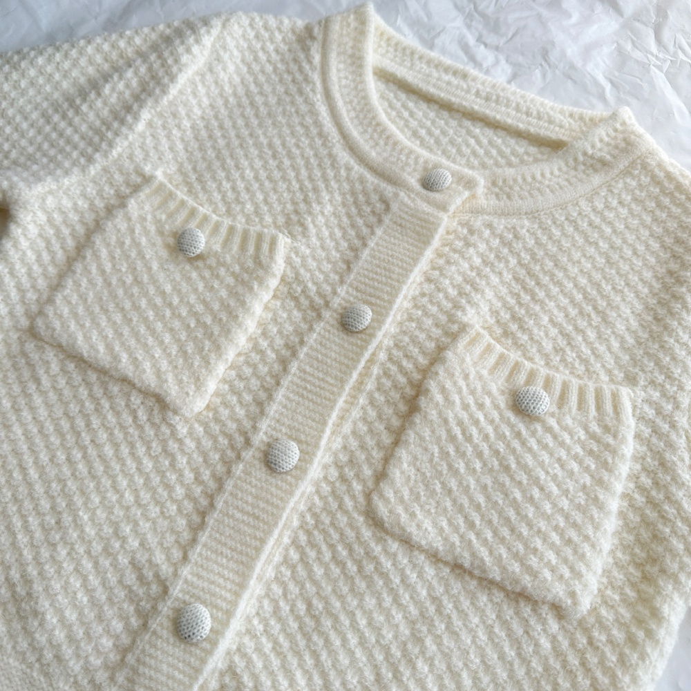 Knitted tops temperament short skirt a set