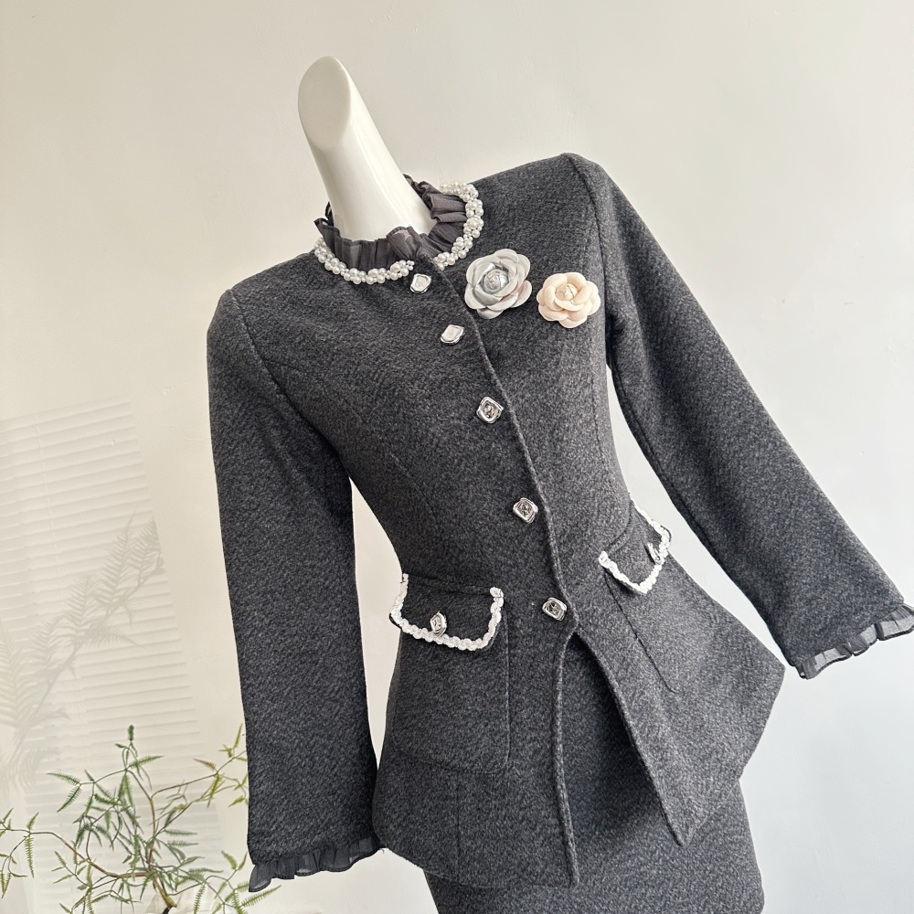 Chanelstyle coat autumn short skirt a set for women