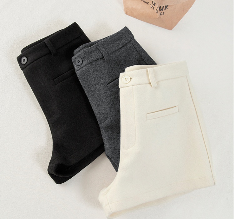 Woolen autumn and winter boots Casual shorts for women