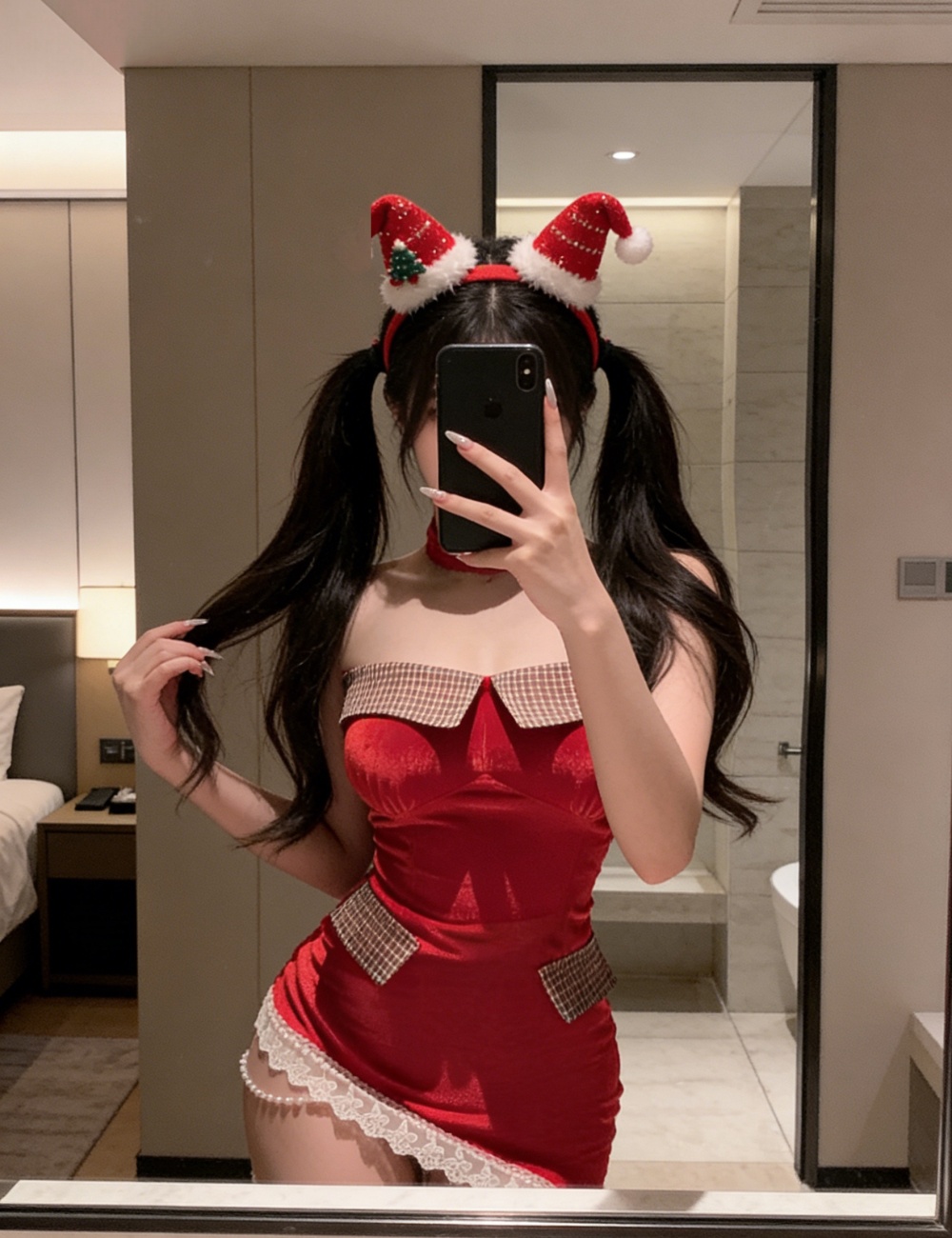 Pearls chain sexy hypotenuse velvet wrapped chest dress