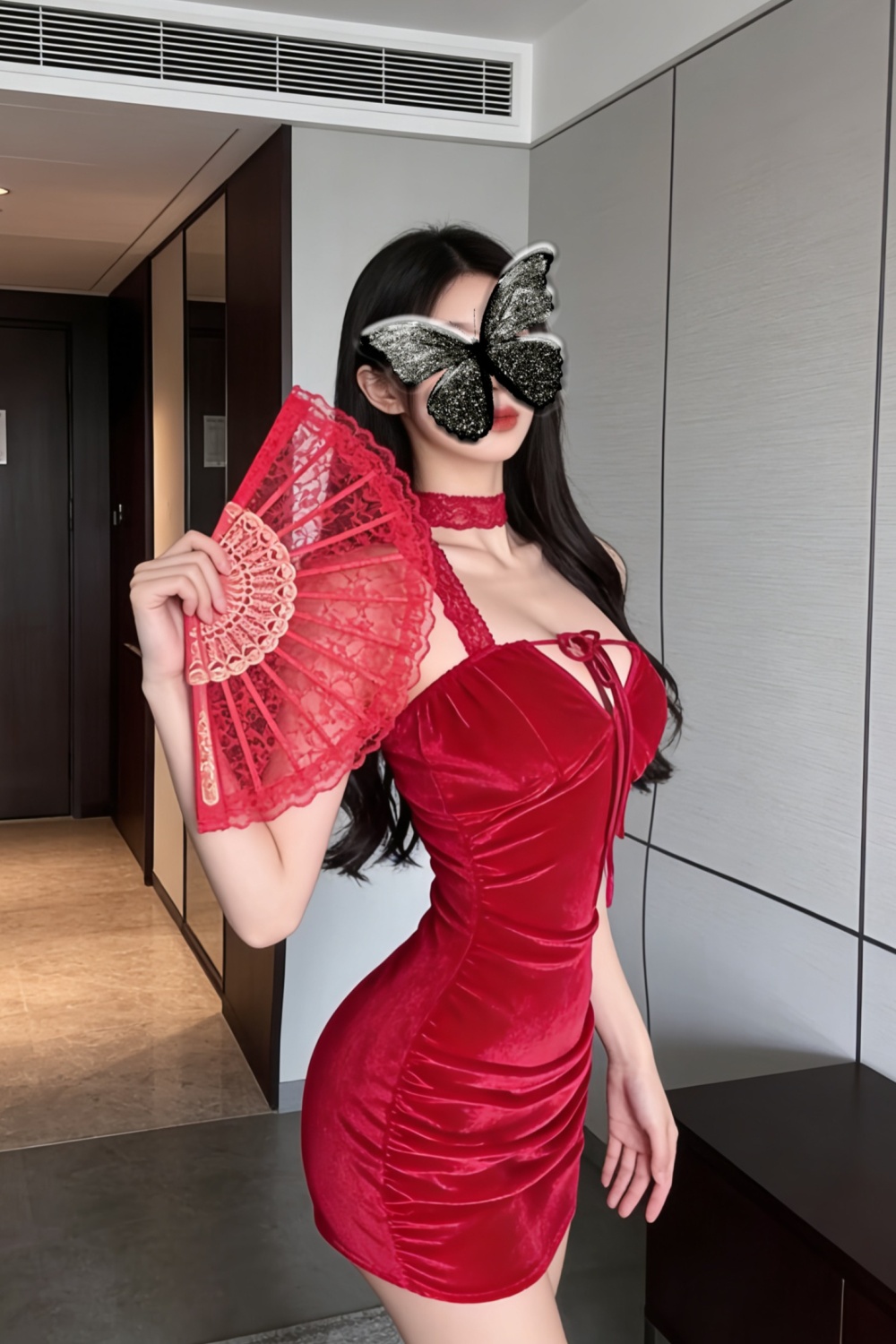 Red package hip show chest wrapped chest velvet dress