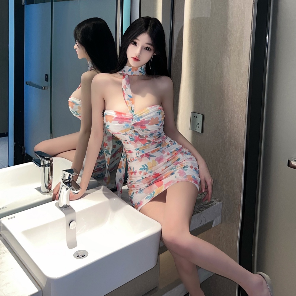 Package hip seaside halter vacation sexy dress for women