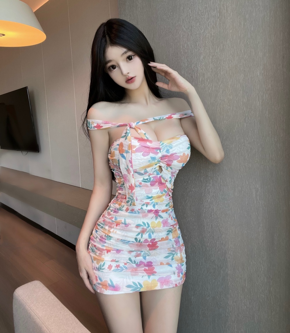 Package hip seaside halter vacation sexy dress for women