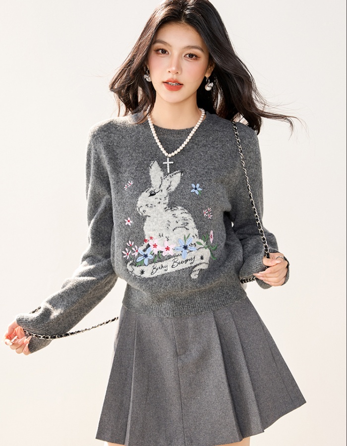 Jacquard round neck tops embroidery sweater for women