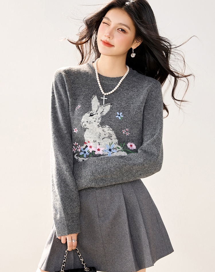 Jacquard round neck tops embroidery sweater for women