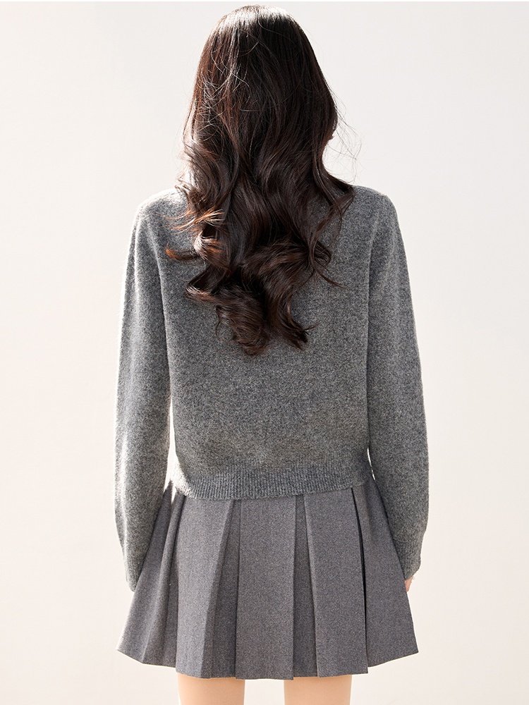 Jacquard round neck tops embroidery sweater for women