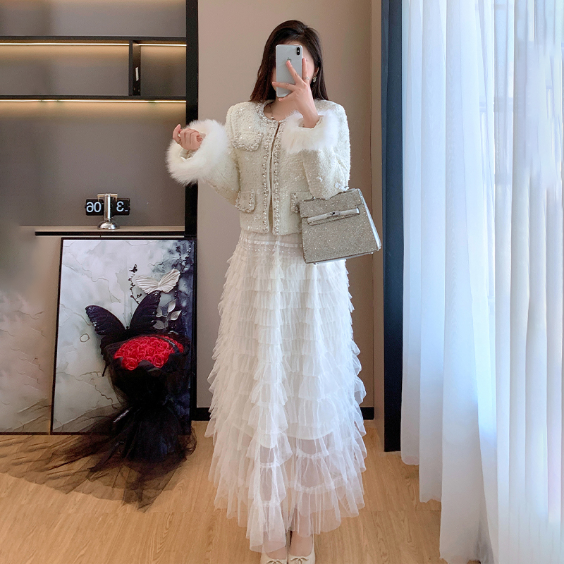 Chanelstyle down sequins fox fur sleeve winter jacket