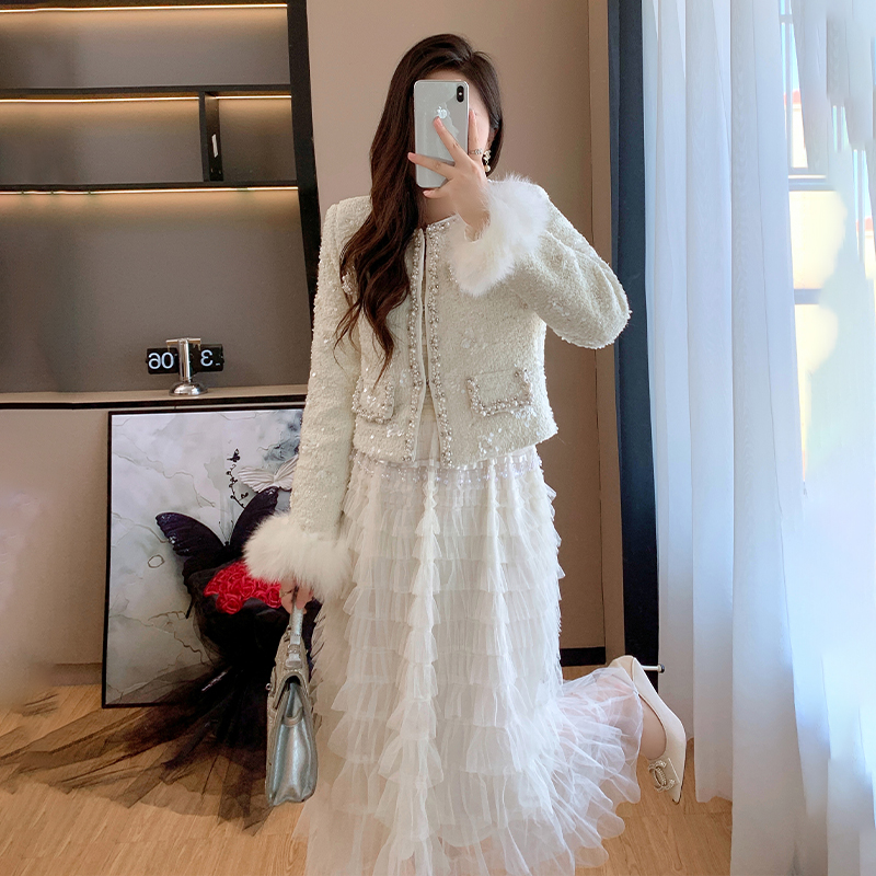Chanelstyle down sequins fox fur sleeve winter jacket