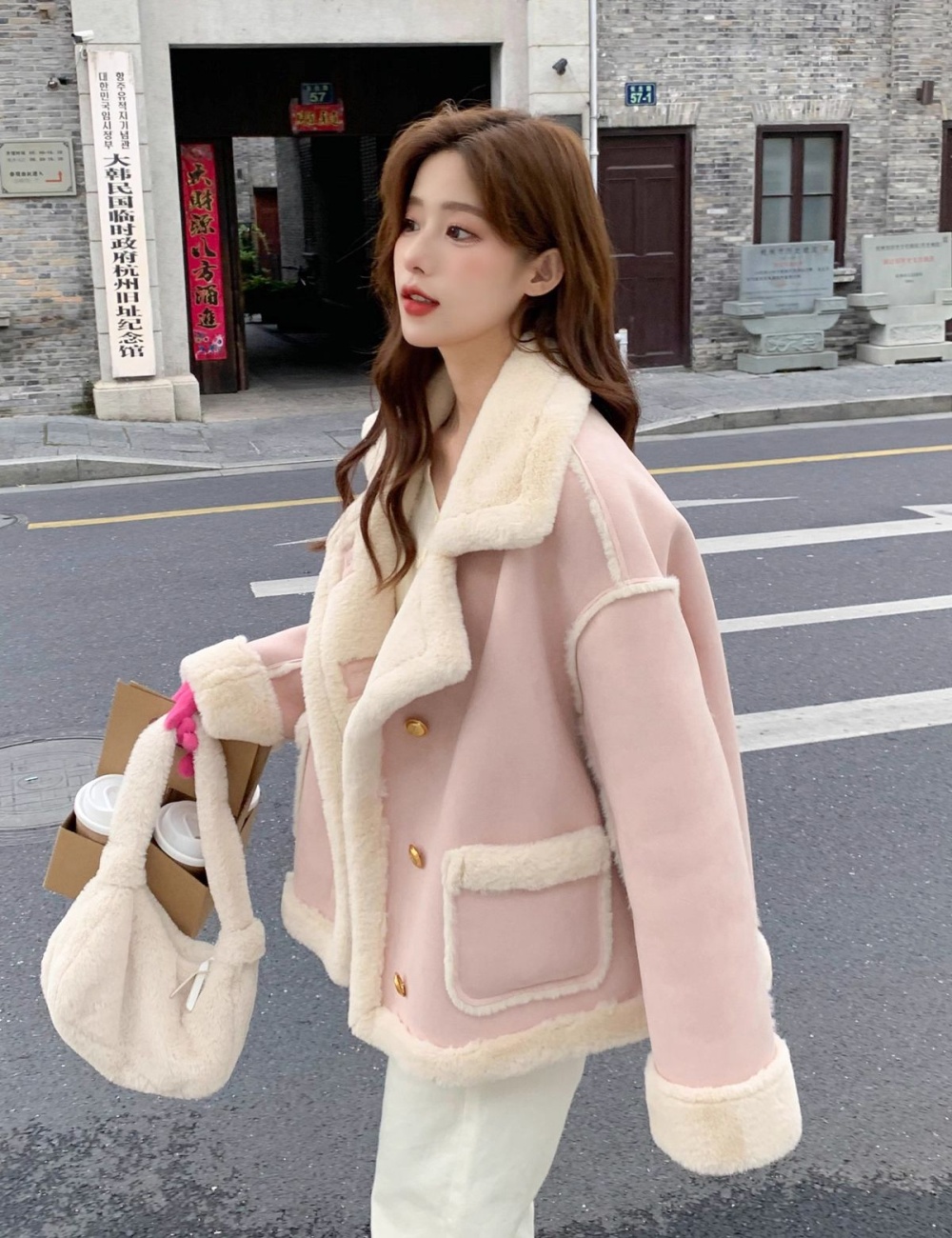 Chanelstyle plush coat short winter cotton coat for women