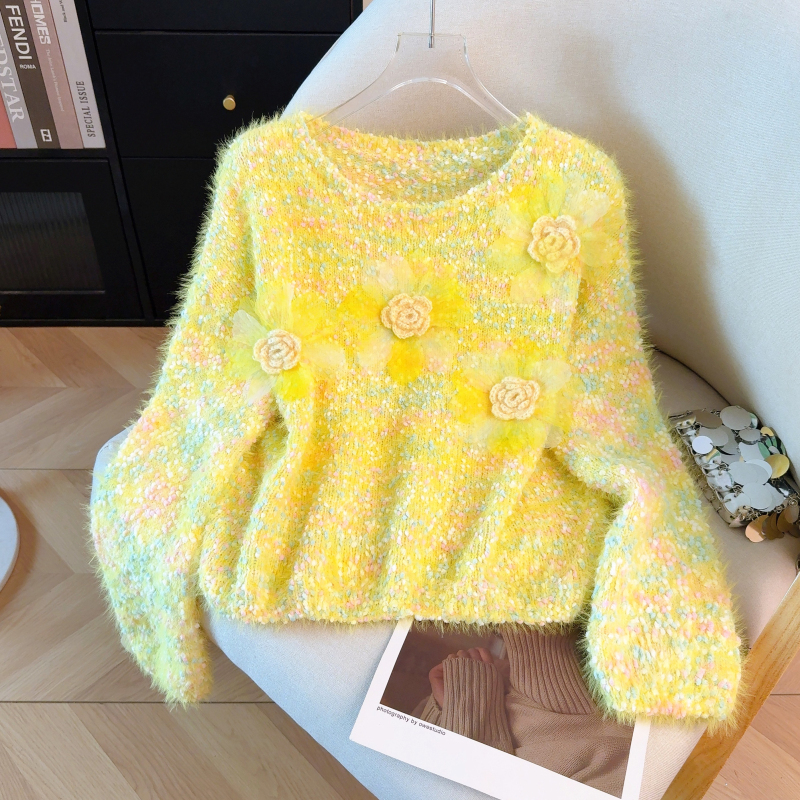 Stereoscopic autumn and winter tops tender short sweater