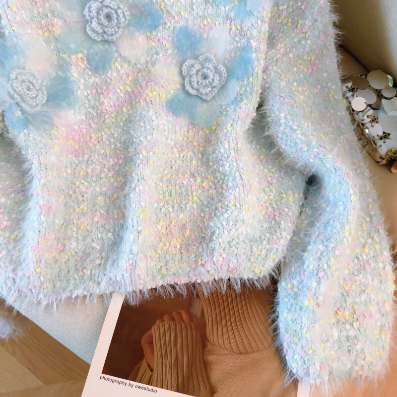 Stereoscopic autumn and winter tops tender short sweater