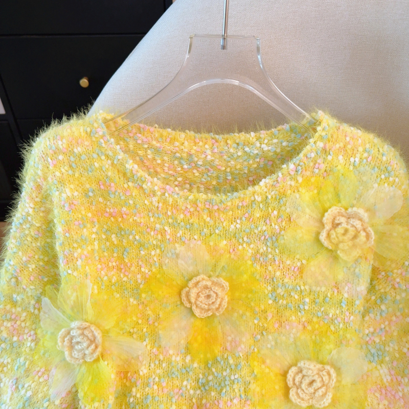 Stereoscopic autumn and winter tops tender short sweater