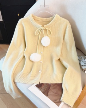 Spring sweater bottoming shirt for women