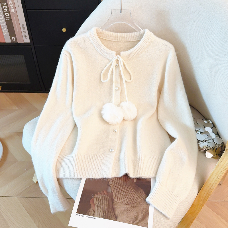 Spring sweater bottoming shirt for women