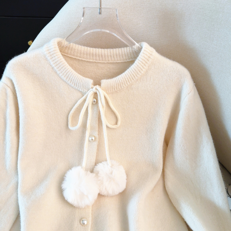 Spring sweater bottoming shirt for women