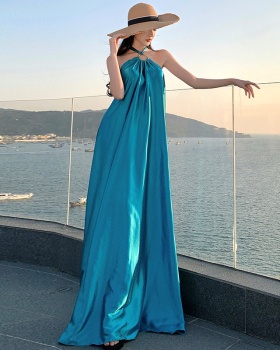 Sling halter big skirt vacation satin dress