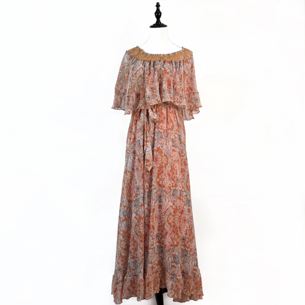 Horizontal collar vacation dress strapless lady long dress